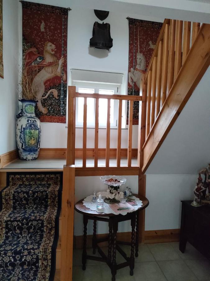 Les Petits Champs Apartment Buais-les-Monts Екстериор снимка